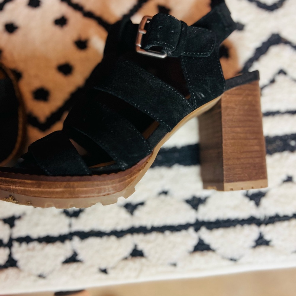 Crown Black women’s Sandals - Picture 5 of 5